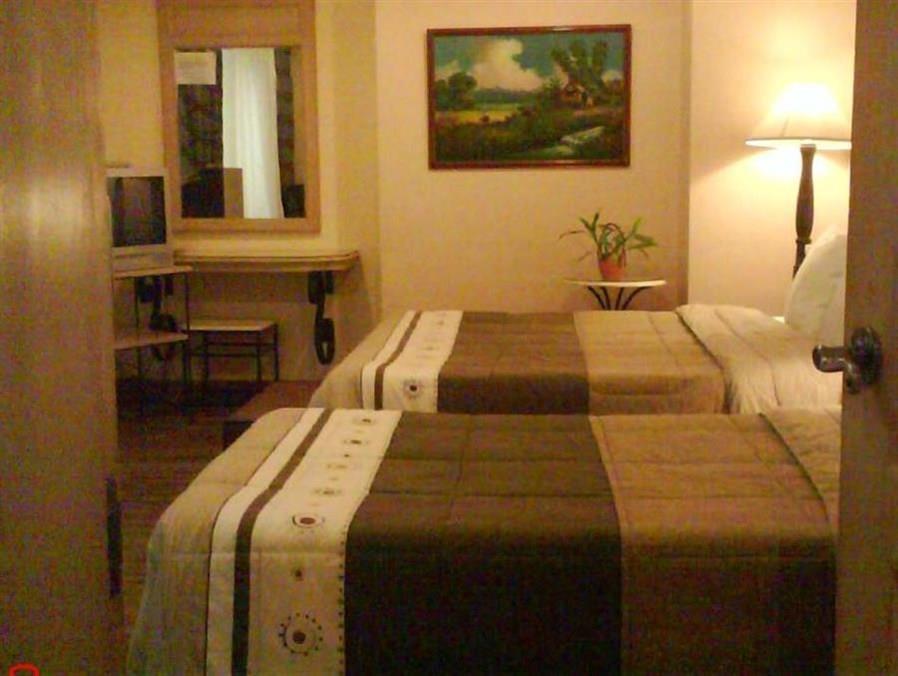 Roxas President'S Inn Εξωτερικό φωτογραφία